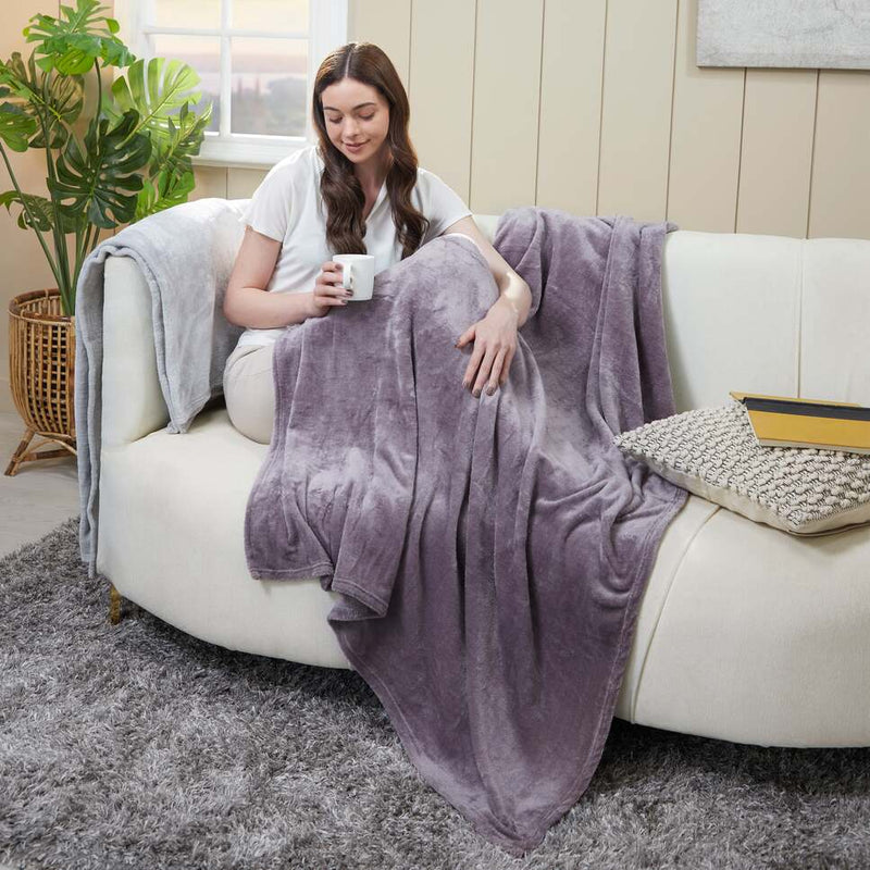 Ultra Soft Flannel Blanket / Throw Set - 200 GSM - 120 x 150 cm