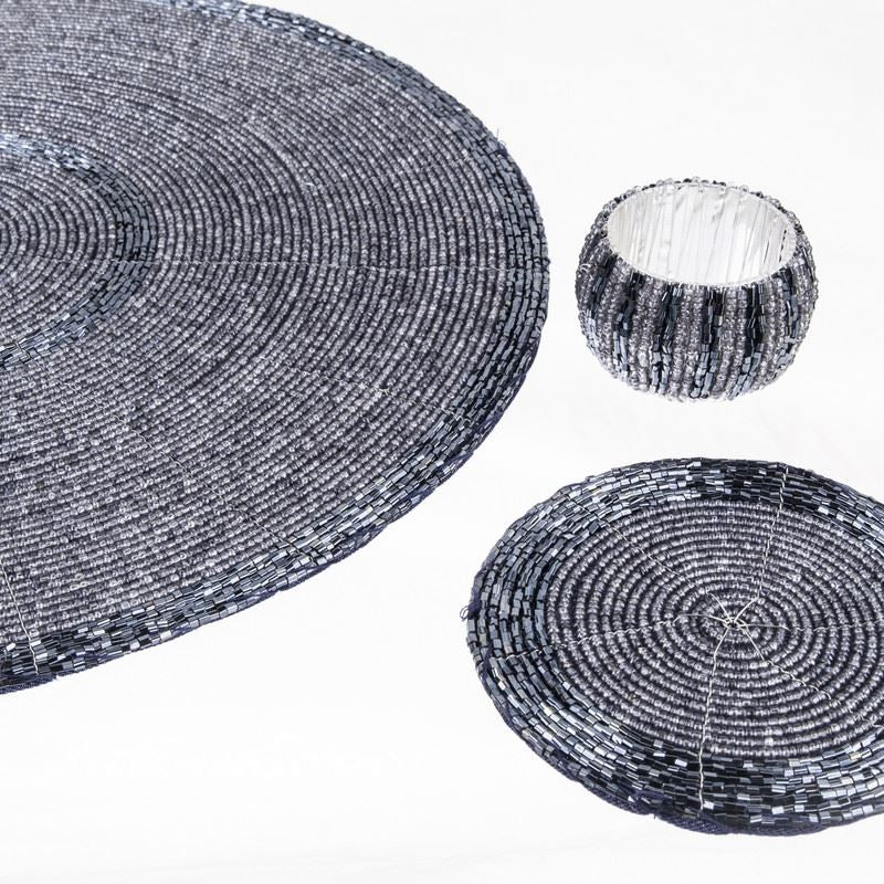 Tischsets, Untersetzer und Serviettenringe im Set – handgefertigte Glasperlen