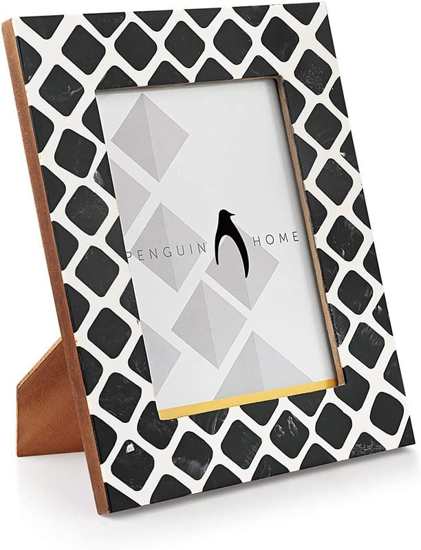 Photo Frame - Diamond Design Wooden