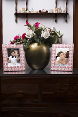 Resin Photo Frame - White & Pink
