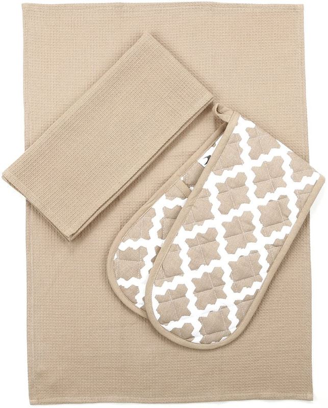 Oven Glove & Kitchen Tea Towels - Set of 3