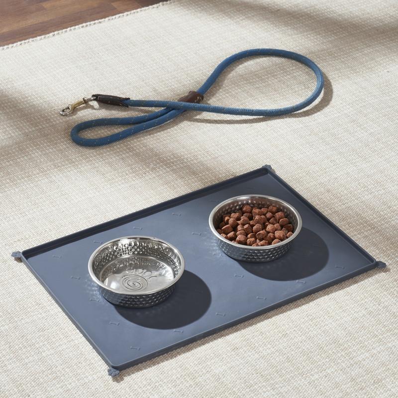 Feeding Mat with 2 Pet Bowls